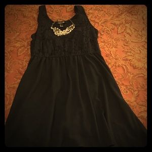 Mini beach dress(necklace not included)